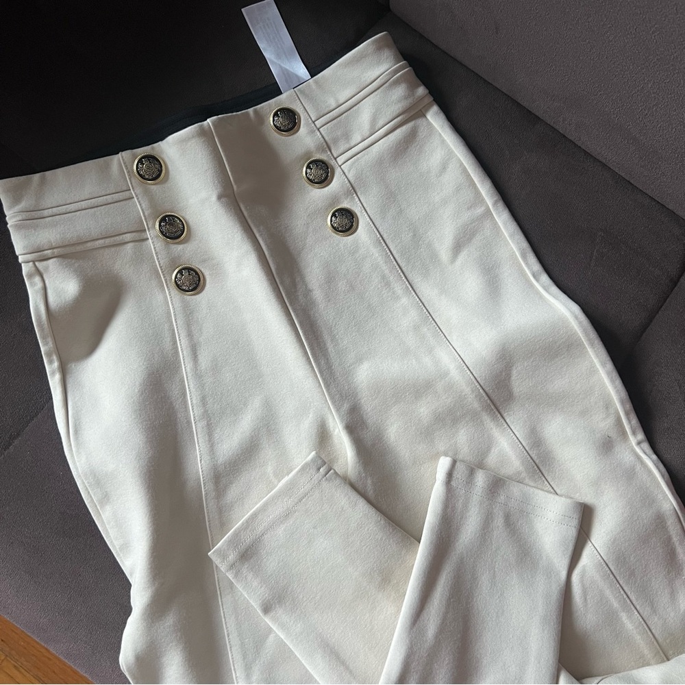 Zara off white button skinny pants - Picture 3 of 3